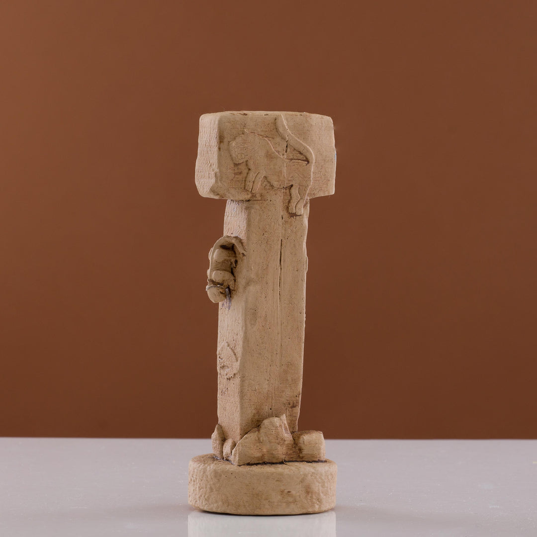 Göbekli Tepe T-Şekilli Sütun Replikası – Neolitik Çağ’ın Gizemli Sembolü – Antik Anadolu Arkeolojik Buluntu - ArkeoArt  - 19 cm