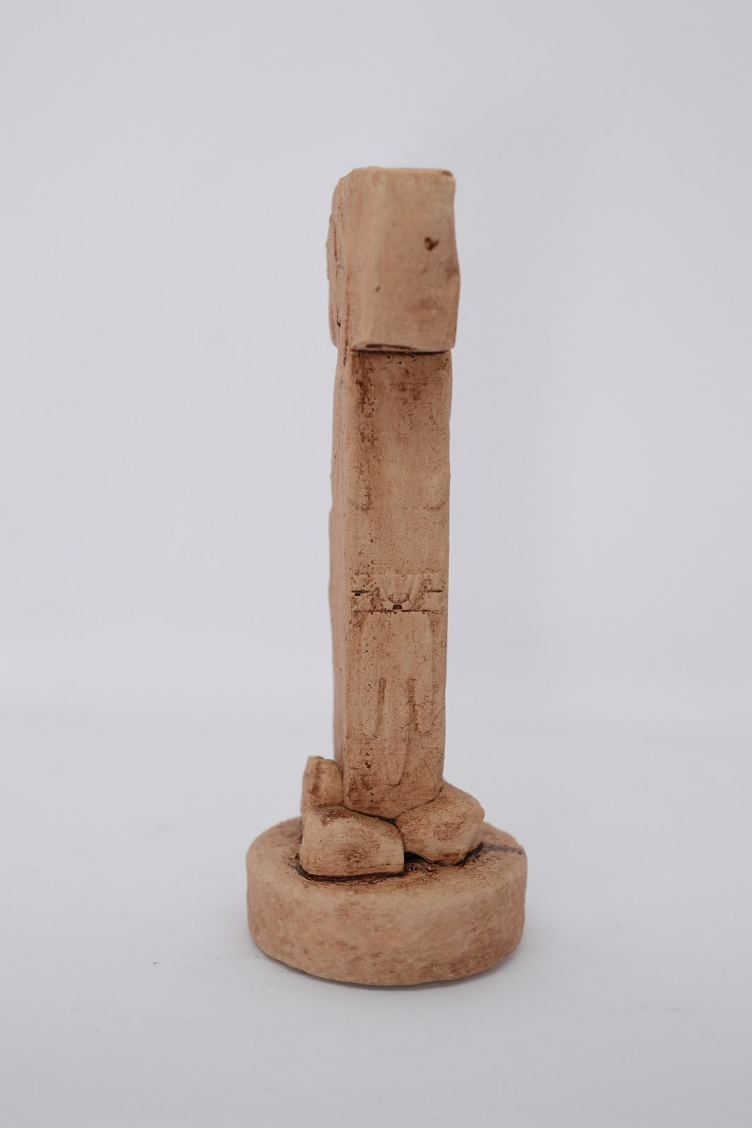 Göbekli Tepe T-Şekilli Sütun Replikası – Neolitik Çağ’ın Gizemli Sembolü – Antik Anadolu Arkeolojik Buluntu - ArkeoArt  - 19 cm