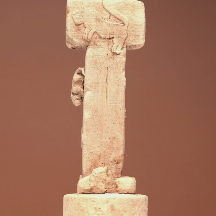 Göbekli Tepe T-Şekilli Sütun Replikası – Neolitik Çağ’ın Gizemli Sembolü – Antik Anadolu Arkeolojik Buluntu - ArkeoArt  - 19 cm