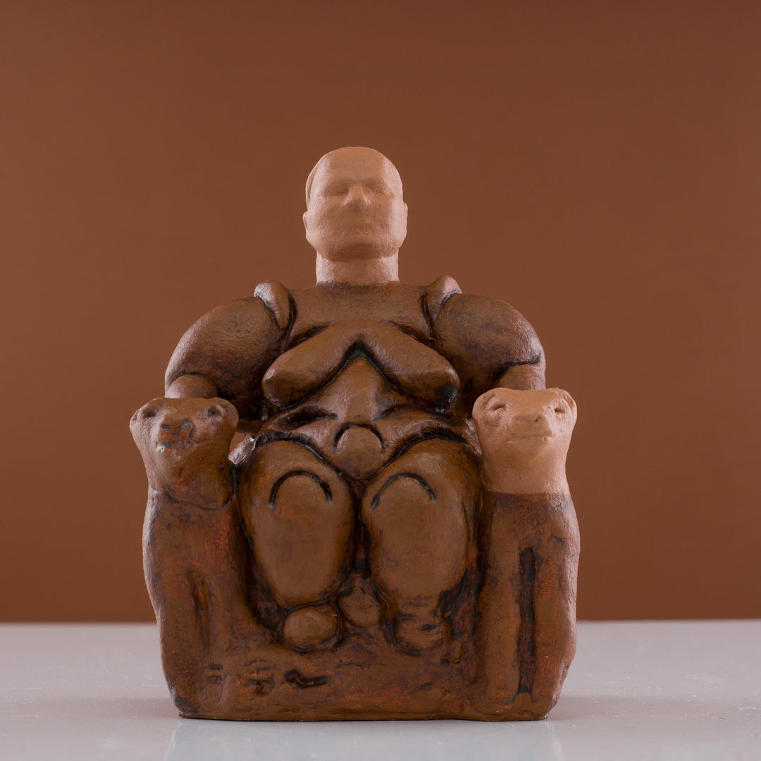 “Handmade Cybele Mother Goddess Statue displayed on a white shelf in a minimalist home interior — blending ancient Anatolian spirituality with modern decor elegance.”

TR:
“Minimalist bir ev ortamında beyaz raf üzerinde sergilenen el yapımı Kibele Ana Tanrıça heykeli; antik Anadolu ruhaniyetini modern dekor zarafetiyle buluşturuyor.” by ArkeoArt