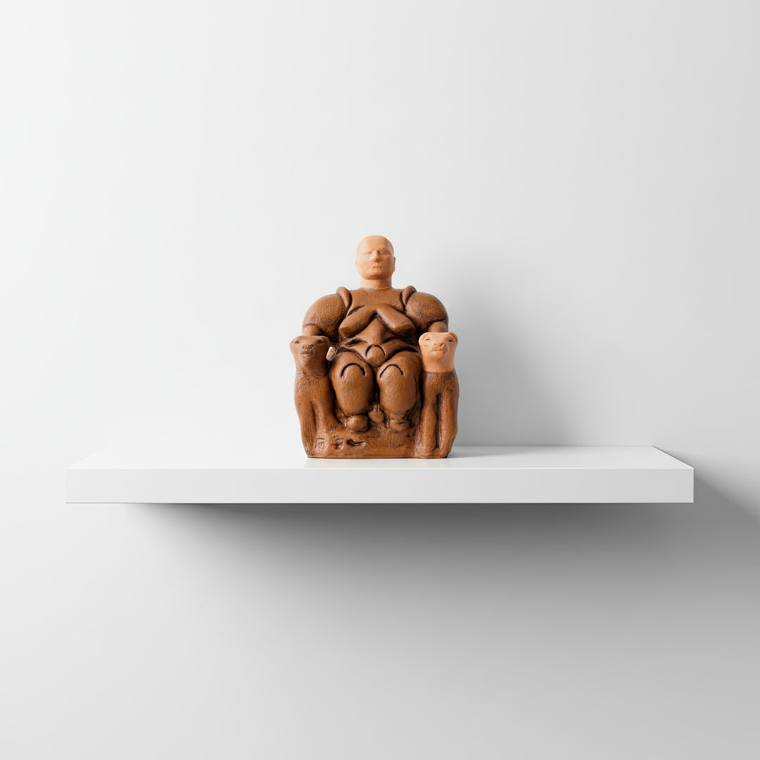 “Handmade Cybele Mother Goddess Statue displayed on a white shelf in a minimalist home interior — blending ancient Anatolian spirituality with modern decor elegance.”

TR:
“Minimalist bir ev ortamında beyaz raf üzerinde sergilenen el yapımı Kibele Ana Tanrıça heykeli; antik Anadolu ruhaniyetini modern dekor zarafetiyle buluşturuyor.”