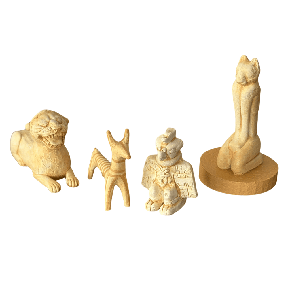 Arkeolojik ilhamla üretilmiş el yapımı 4’lü hayvan figür seti: Aztek Kondor Savaşçısı, Urartu Aslanı, Miken Köpeği ve Marco Kedisi. by ArkeoArt