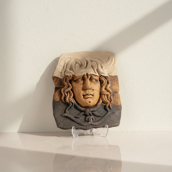 Medusa Kabartması Kahverengi – Didyma Tapınağı Esinli – Antik Yunan Replikası – El Yapımı Dekoratif Figür | ArkeoArt