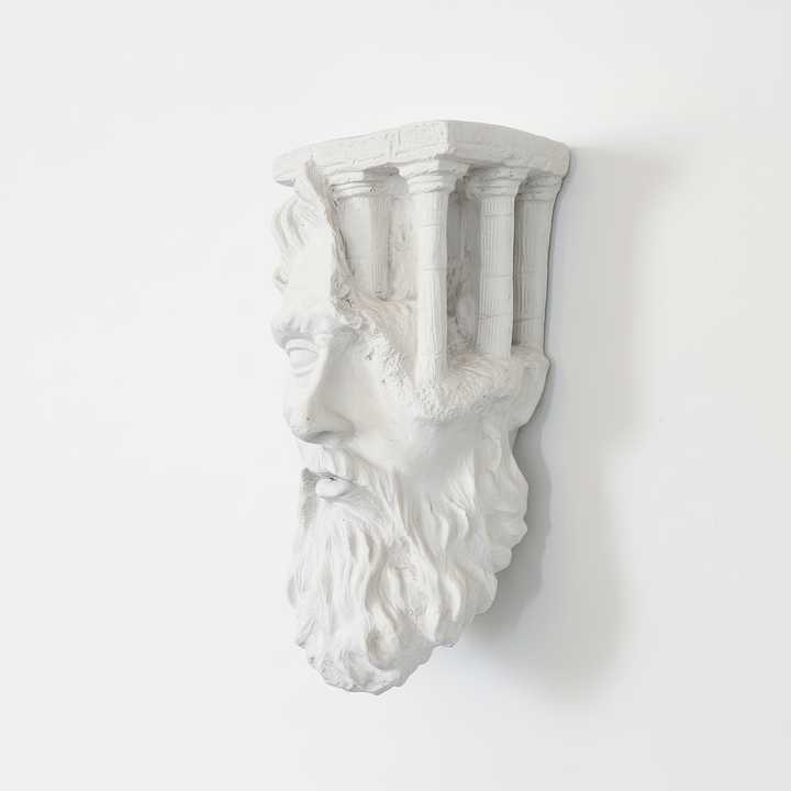 Zeus büstünün yüz ve sakal detaylarına odaklı yakın plan görüntü – yüksek çözünürlüklü klasik sanat dokusu. / Close-up of Zeus bust facial and beard details – high-resolution classical sculpture texture, museum-grade resin wall art, Greek mythology home accent.